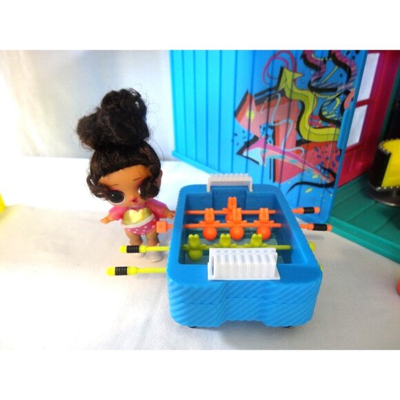 LOL Surprise Doll Club House Play-set Remix W Lots Of Dolls Pets  & Accessories - Picture 6 of 14